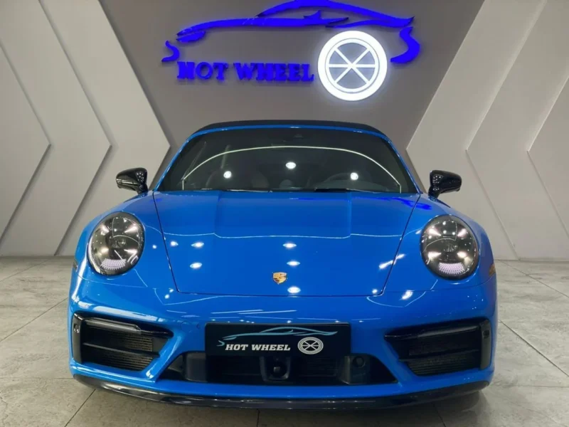 2024 Porsche 911 Targa 4GTS 3.0L 6 Cylinders Engine Blue Black Convertible