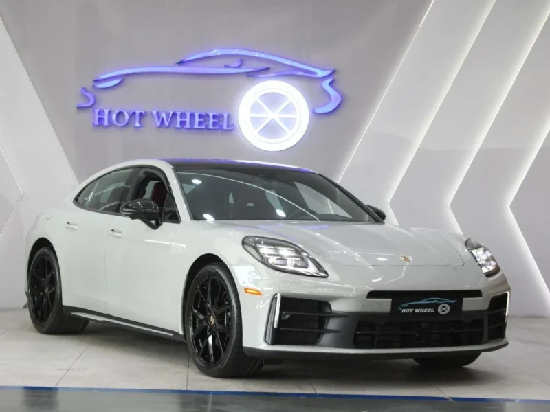 2025 Porsche PANAMERA 4 2.9-liter twin-turbocharged V6 Engine Grey Red Sedan
