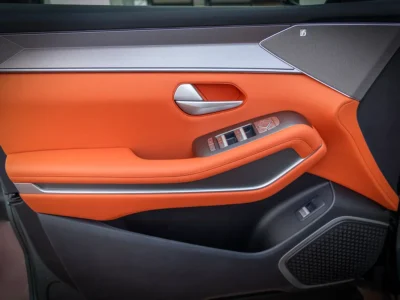 2025 BYD Tang Flagship Electric Car Green Orange SUV 650+ KM Range