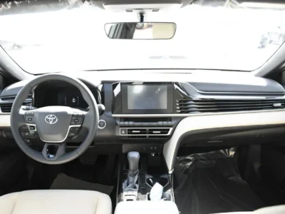 2025 Toyota Camry LE 2.5L V4 Engine Hybrid Car Black Beige Sedan GCC Specs