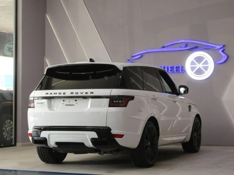 2022 Land Rover Range Rover Sport Dynamic HSE D350 3.0L White Black