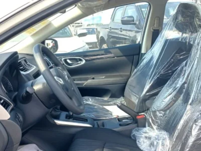 2025 Nissan Sylphy 1.6 Liters 4 Cylinders Petrol Engine White Black Sedan