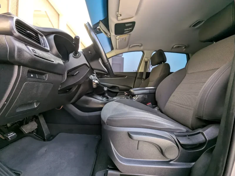 2016 Kia Sorento Eco 4 Cylinders Engine Silver Grey SUV GCC Specs