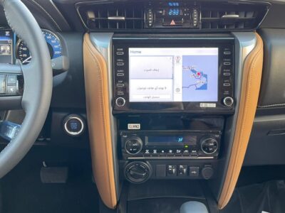 Toyota Fortuner SR5 Plus 4.0L V6 Cylinder PETROL 2025 GCC White Tan SUV