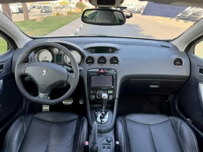 2010 Peugeot 308 CC 4 Cylinder Engine White Black Hard Top Convertible