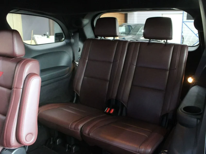 2024 Dodge Durango R/T 5.7 Liter HEMI V8 Cylinder Engine Black Brown SUV AWD