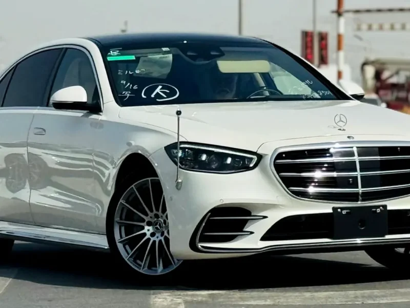 2023 Mercedes-Benz S-Class S 580 4Matic 8 Cylinders Engine White Beige Sedan
