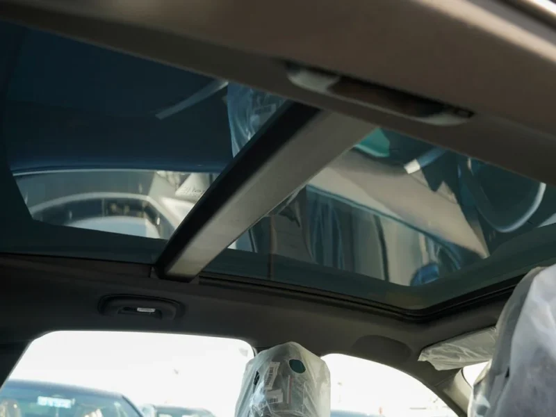 2025 MG MG 7 4 Cylinders Petrol Engine Green Sedan GCC Specs