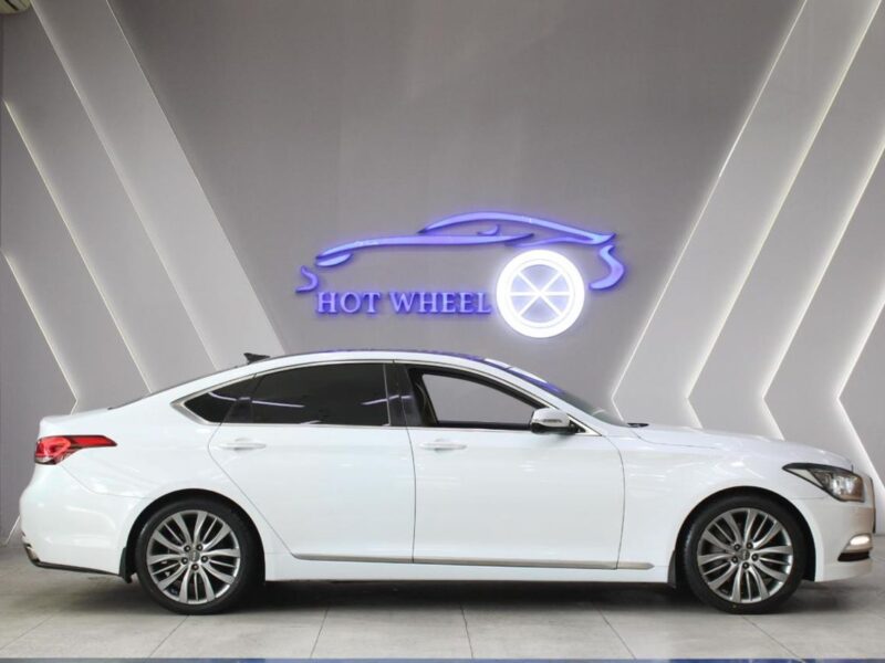 2016 Hyundai Genesis Platinum 3.8L V6 Cylinder Engine White Tan Sedan GCC Specs