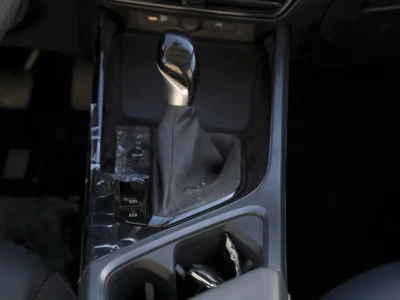 2025 MG MG 5 4 Cylinders Petrol Engine Black Sedan GCC Specs