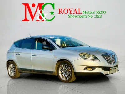 2011 Lancia Delta Other 4 Cylinders Engine Silver Black Wagon RWD