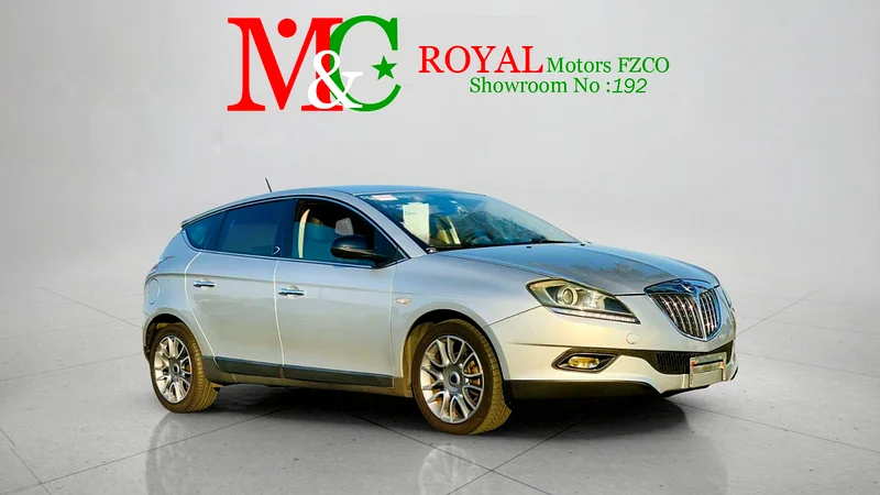 2011 Lancia Delta Other 4 Cylinders Engine Silver Black Wagon RWD