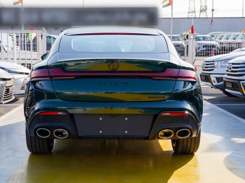 2025 MG MG 7 4 Cylinders Petrol Engine Green Sedan GCC Specs