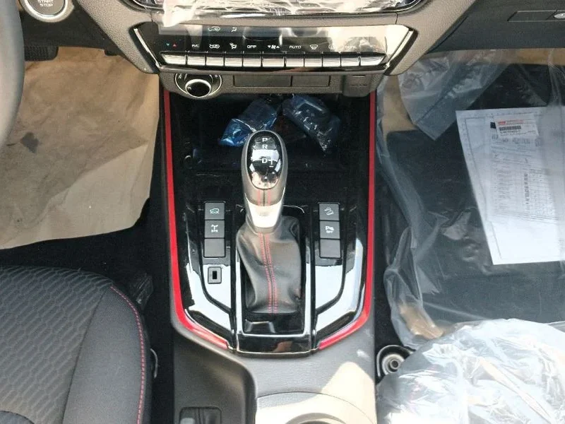 2025 Isuzu D-Max 3.0L 4 Cylinders Engine Crew Cab 4WD LS A/T GT Black Truck