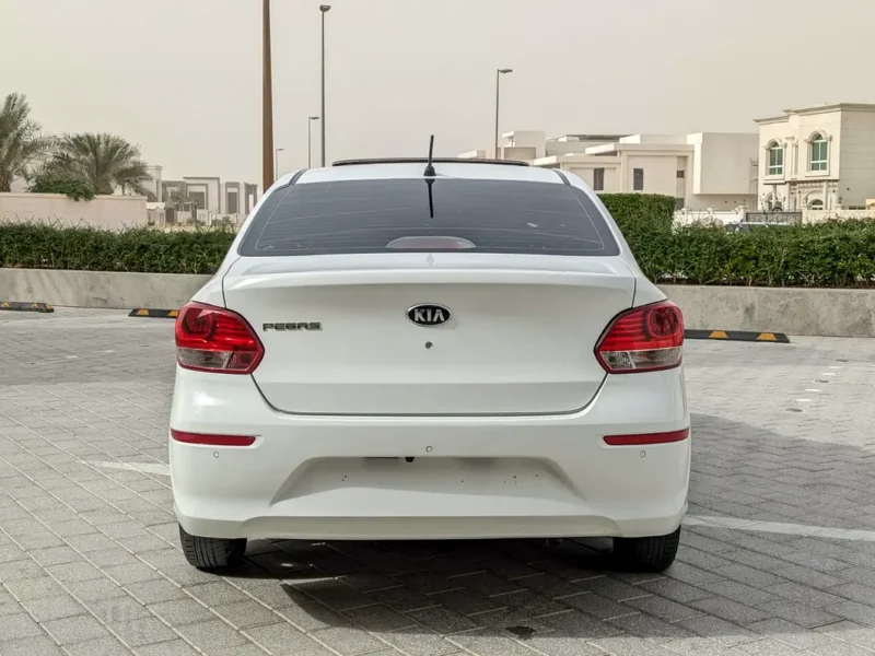 2020 Kia Pegas MPI Top 4 Cylinders Engine White Grey Sedan GCC Specs