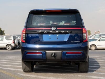 2026 Nissan Patrol V6 3.5L V6 Twin-Turbocharged LE Platinum Blue Red SUV GCC Specs