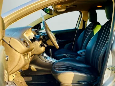 2011 Lancia Delta Other 4 Cylinders Engine Silver Black Wagon RWD