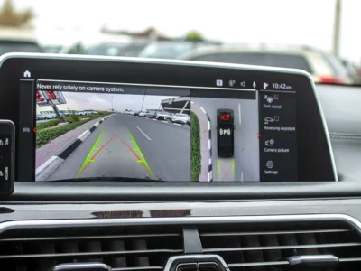 2022 BMW 7-Series 750i 8 Cylinders Engine Petrol Black Sedan