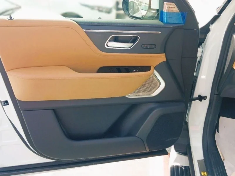 2025 Infiniti QX80 3.5L 6 Cylinders Engine Petrol SENSORY White Tan SUV