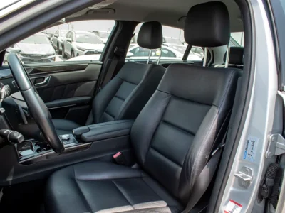 2009 Mercedes-Benz E-Class E 350 6 Cylinders Engine Silver Black Immaculate Condition