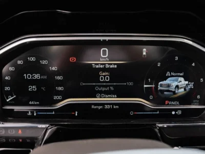 2026 GMC Sierra SLE V8 5.3L AT Petrol Single Cab Black Grey Pick Up Truck