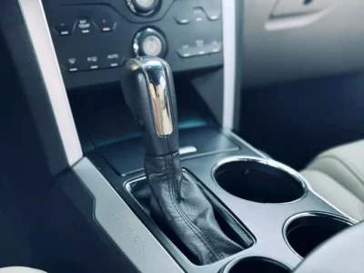 2013 Ford Explorer Ecoboost 6 Cylinders Petrol Engine Black White SUV