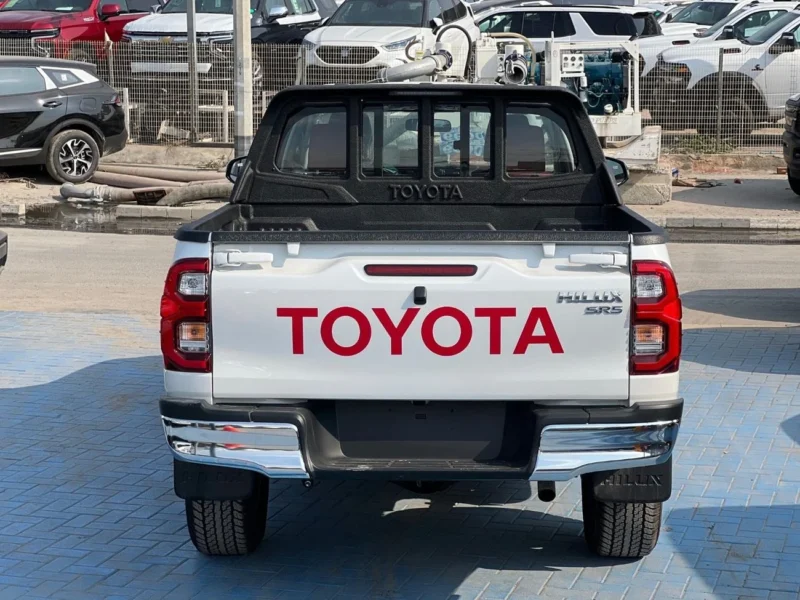 2025 Toyota Hilux 2.4-litre 6 Cylinders Diesel Engine MT White Red Pick Up