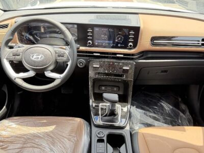 Hyundai Creta Hyundai Creta 1.5L 4 Cylinders Engine Petrol 2026 White Brown SUV