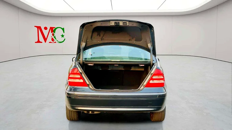 2002 Mercedes-Benz C-Class C240 6 Cylinders Petrol Engine Blue Black Sedan