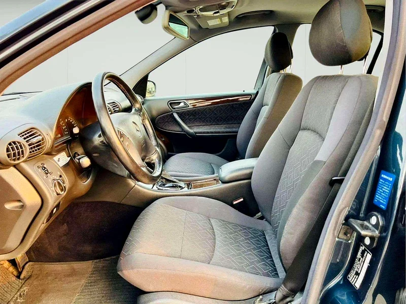 2002 Mercedes-Benz C-Class C240 6 Cylinders Petrol Engine Blue Black Sedan