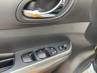 2024 Nissan Navara G Double Cab 2.5L 4 Cylinders Engine 4WD M/T Silver Black