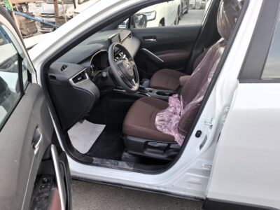 2025 Toyota Corolla Cross 1.8L 4 Cylinder Engine White Petrol GCC Specs