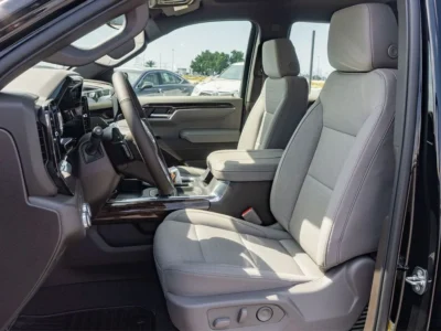 2025 GMC SIERRA 5.3 Liter Petrol V8 Engine Black Grey Pick Up Truck