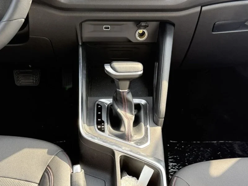 Geely GX3 Pro Pro 1.5 4 Cylinders Engine Petrol 2026 White Black SUV