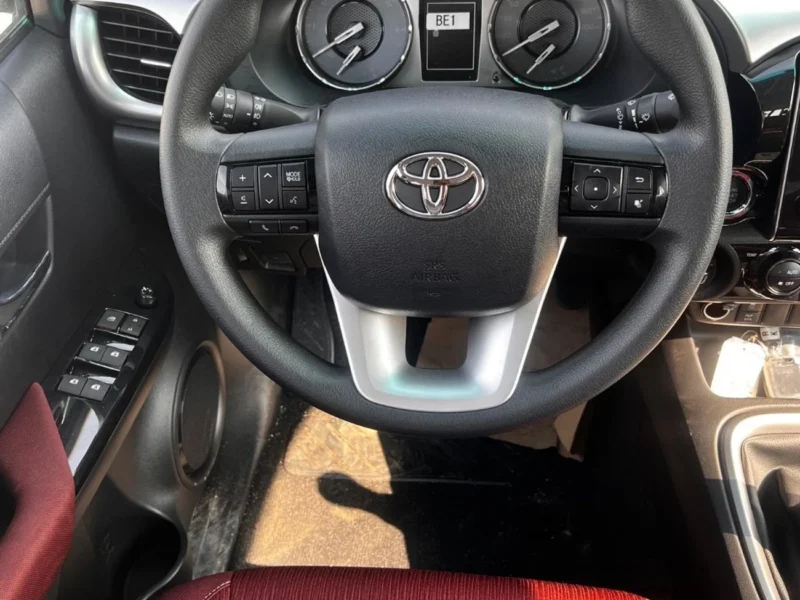 2025 Toyota Hilux 2.4-litre 6 Cylinders Diesel Engine MT White Red Pick Up