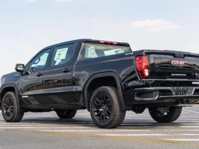 2025 GMC SIERRA 5.3 Liter Petrol V8 Engine Black Grey Pick Up Truck