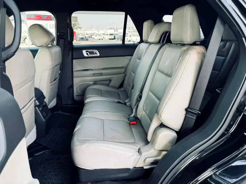 2013 Ford Explorer Ecoboost 6 Cylinders Petrol Engine Black White SUV