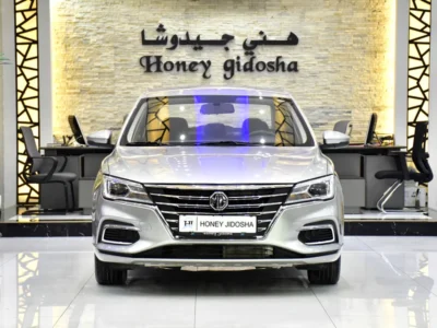 2024 MG MG5 Comfort 4 Cylinder Engine Silver Black Sedan GCC Specs