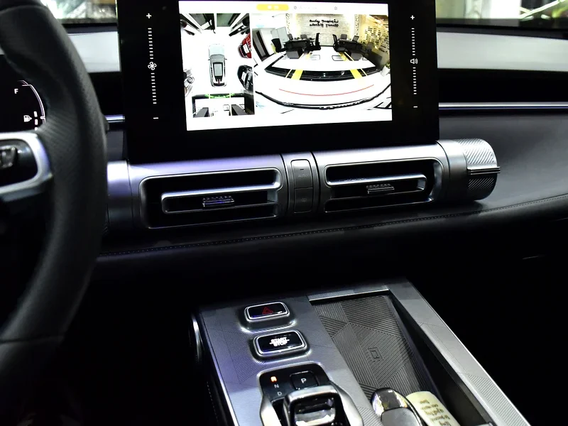 2024 GAC EMKOO GL 4 Cylinders Engine Silver Black SUV GCC Specs