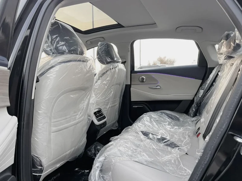 2024 Chery Arrizo 8 2.0 Liter 4 Cylinder Petrol Engine Black Beige Sedan