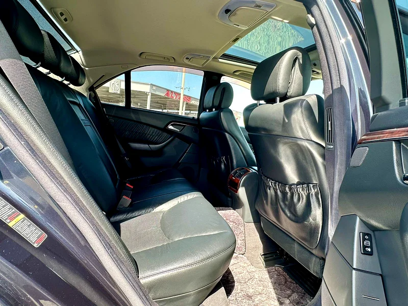 2005 Mercedes-Benz S-Class S 350 6 Cylinders Engine Black Sedan Elegant Luxury