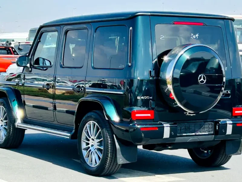 2024 Mercedes-Benz G-Class G 400 d 6 Cylinders Engine Green Black Wagon