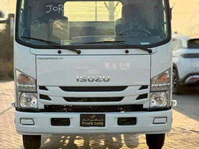 2025 ISUZU NPR REWARD 6 Cylinder Diesel Engine White Grey Truck