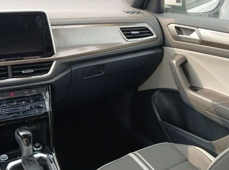 Volkswagen T ROC 1.5L 4 Cylinders Engine Petrol 2025 White Black Hatchback