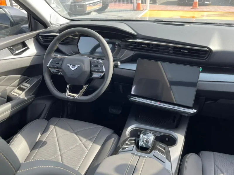 2025 Kaiyi X7 Kaiyi X7 1.5 L Turbocharged 4-Cylinder Mountain Peak Edition Black SUV