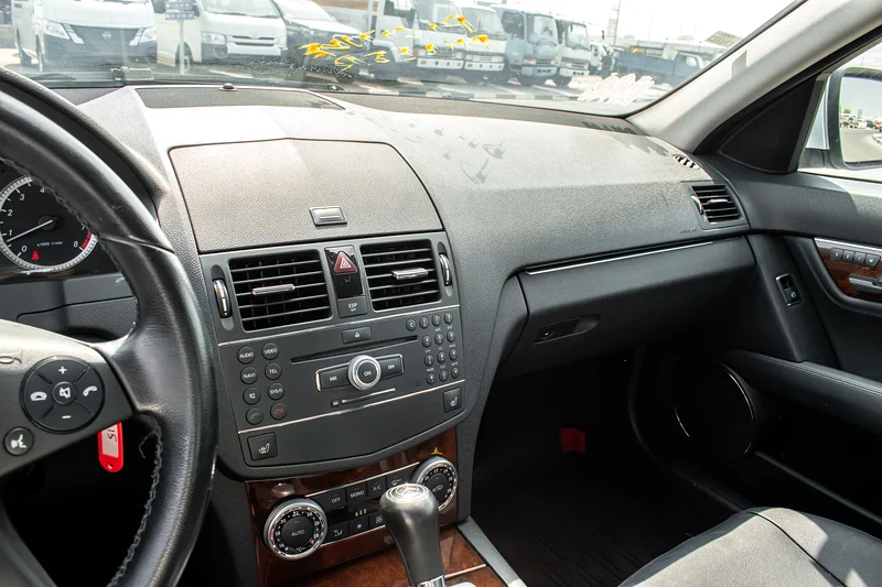 2008 Mercedes-Benz C-Class C250 6 Cylinders Engine Silver Black Sedan Clean Car