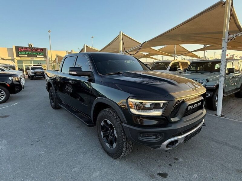 2019 RAM 1500 Rebel Crew Cab 5.7L 8 Cylinders Engine Petrol Black Red