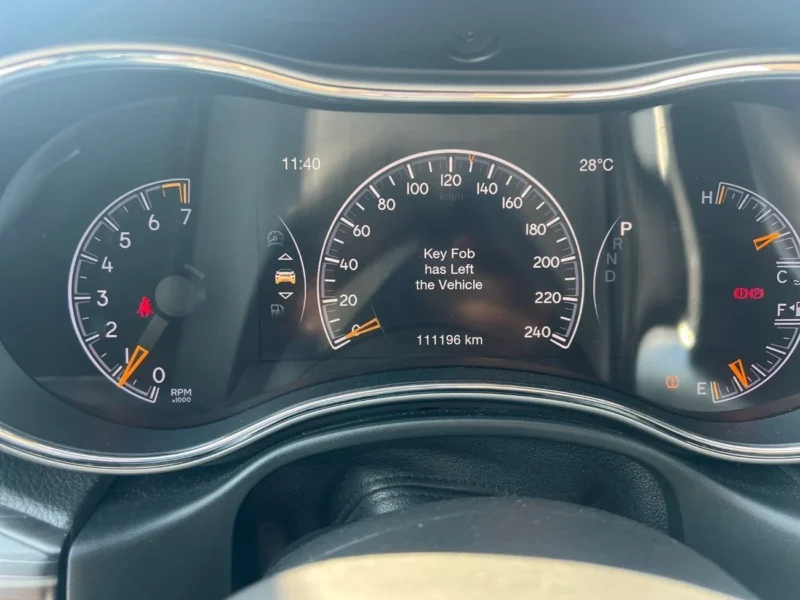 2020 Jeep Grand Cherokee Limited 3.6L Limited V6 Cylinder Engine Grey Black SUV