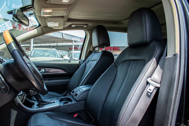 2011 Lincoln MKX Luxury 6 Cylinders Engine Black SUV Well-Maintained Car