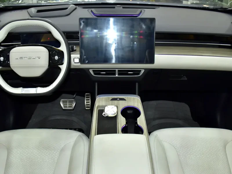 2024 Jetour Dashing 1.6T Luxury 4 Cylinders Petrol Engine Grey Beige SUV